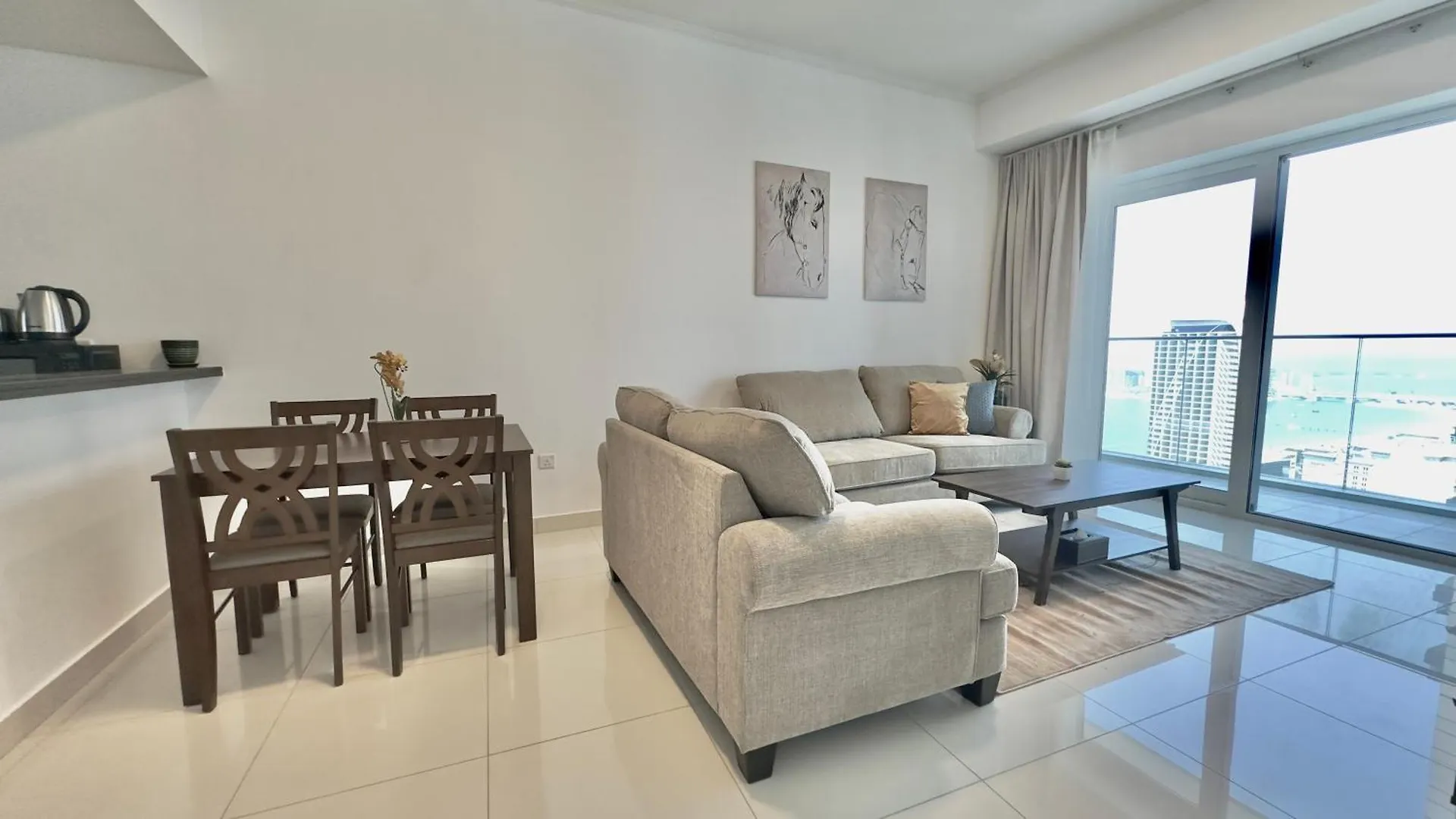 Apartment Sleek Living With Sea Views In Damac Heights Marina By Bhavan Vacation Homes Dubai
